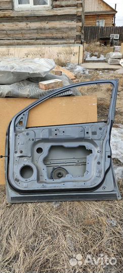 Дверь правая передняя