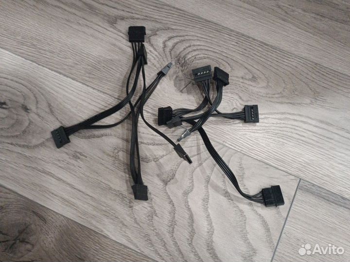 Разветвитель питания SATA molex