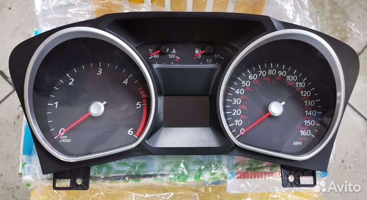 Щиток приборов Ford Mondeo 4