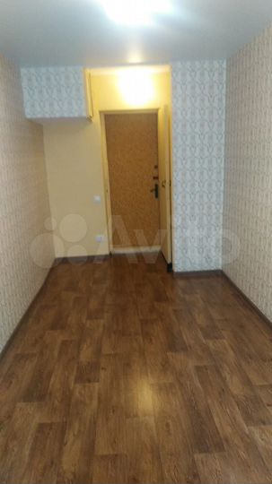 Комната 13 м² в 1-к., 1/4 эт.