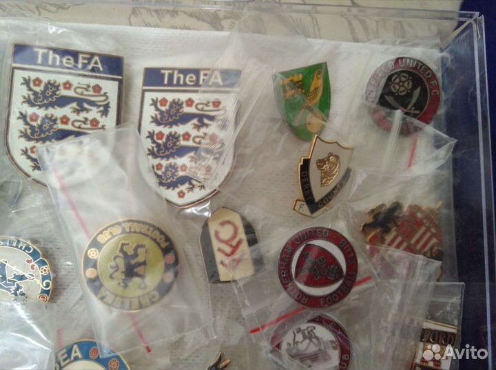 Значки Английская Премьер лига и Чемпионшип