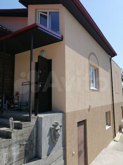 Дом 350 м² на участке 6 сот.