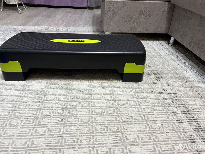 Степ-платформа