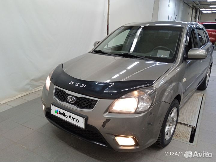 Kia Rio 1.4 AT, 2011, 155 000 км