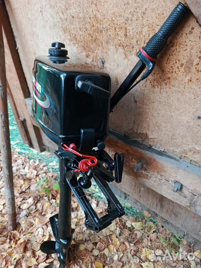 Мотор лодочный 2.6