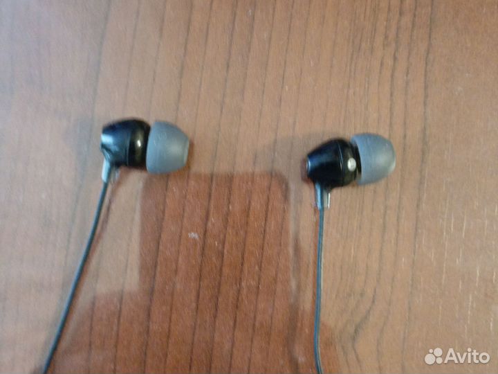 Микронаушники