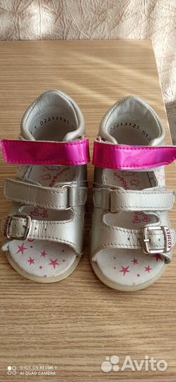 Сандали для девочки 19 размер