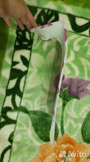 Детская кроватка с маятником и ящиком