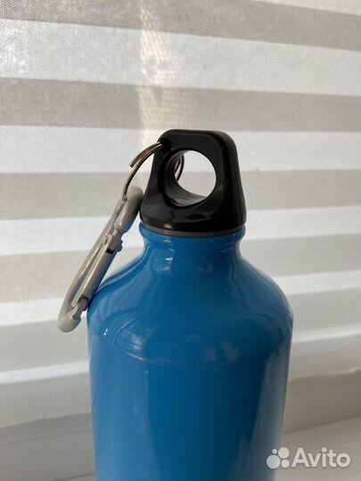 Бутылка для воды металлическая