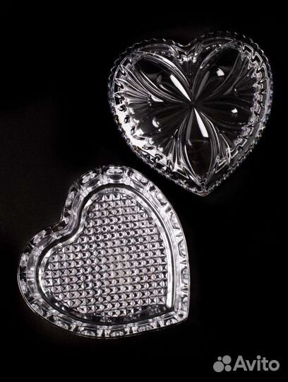 Шкатулка хрустальная