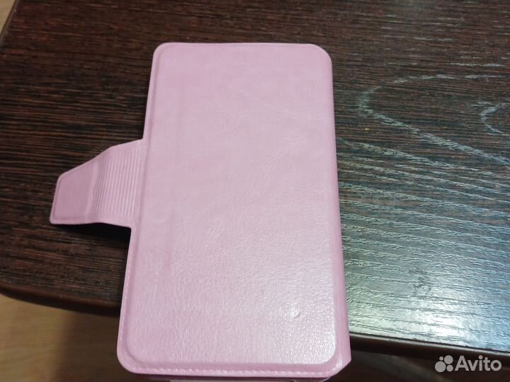 Чехол на телефон