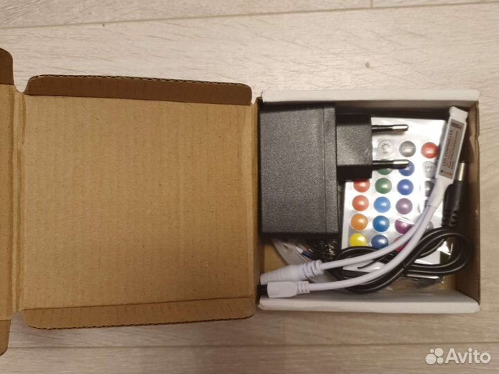 Светодиодная лента 5м+контроллер+б.п