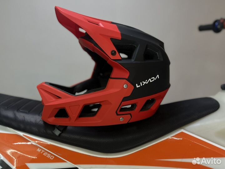 Шлем велосипедный (эндуро,кросс)