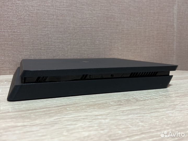 Sony PS4 Slim 1tb