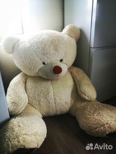 Большие плюшевые медведи