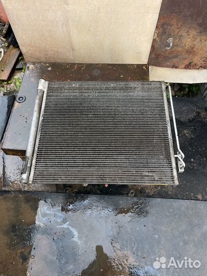Радиатор кондиционера range rover l322