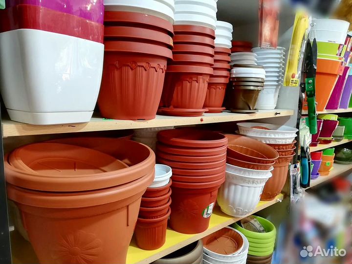 Горшки для цветов (керамика и пластик)