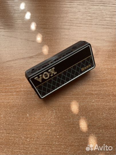 Уселитель для бас гитары VOX AP2-BS amplug 2 bass