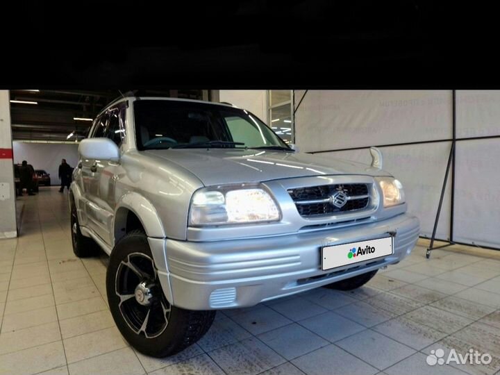 Suzuki Escudo 2.5 AT, 1998, 110 000 км