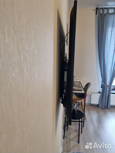 Телевизор Sharp 55