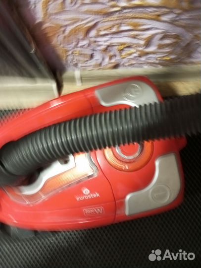 Пылесос evrostek