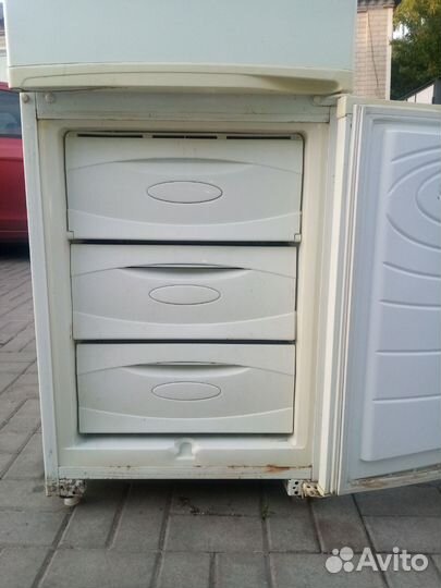 Холодильник