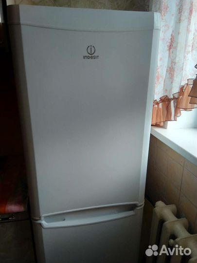 Холодильник бу