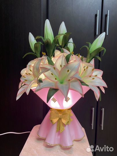 Светильник Лилии