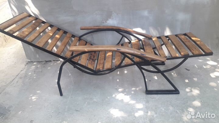 Шезлонг для дачи