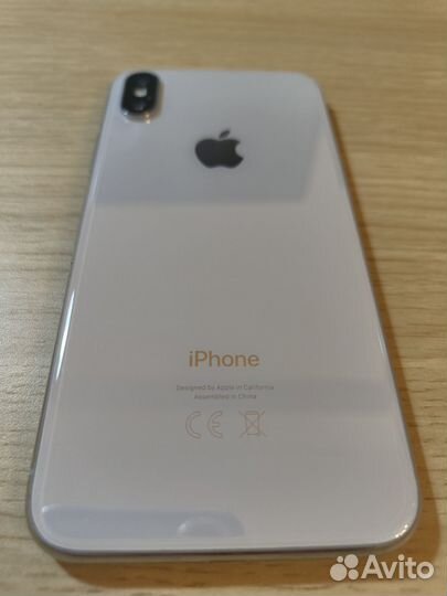 iPhone X, 64 ГБ