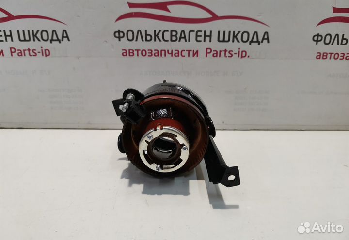 Противотуманная фара Polo Sedan Tiguan Caddy