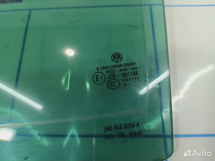 Стекло двери задней левой Volksvagen Tiguan (NF) 5
