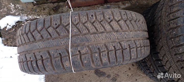 Колеса зимние 205 55 r16