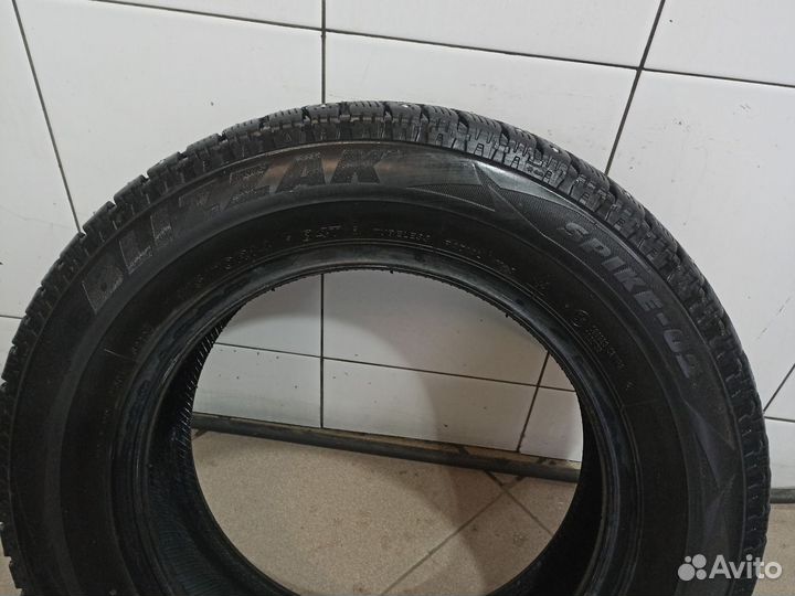 Bridgestone Blizzak Spike-02 175/70 R14 84T