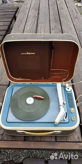 Проигрыватель Молодежный