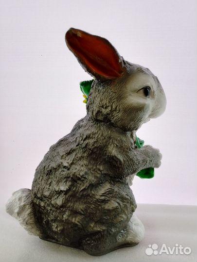 Копилка Зайчик с подсолнухом