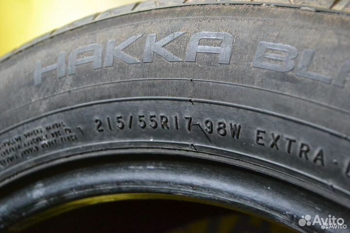 Nokian Tyres Hakka Black 215/55 R17