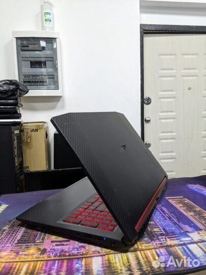 Игровой ноутбук Acer nitro i5-8300 gtx1050 4gb