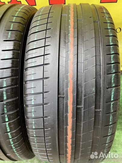Michelin Pilot Sport 3 245/40 R19 98Y