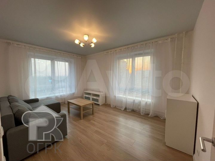 2-к. квартира, 65,6 м², 13/25 эт.