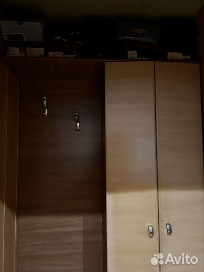 Продам шкаф прихожая бу