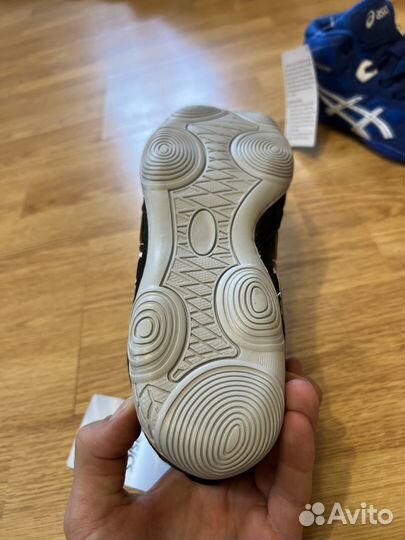 Борцовки Asics