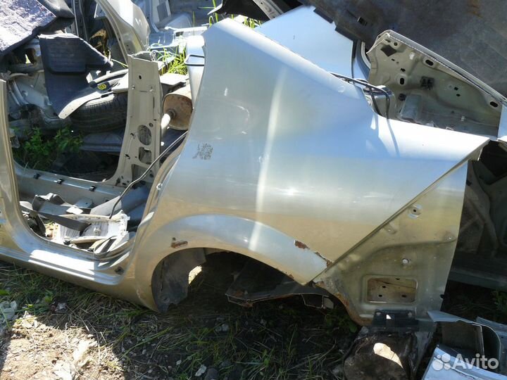 Четверть кузова для Renault Megane II Седан