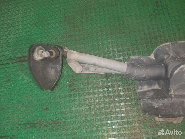 Трапеция стеклоочистителей Opel Astra GTC H