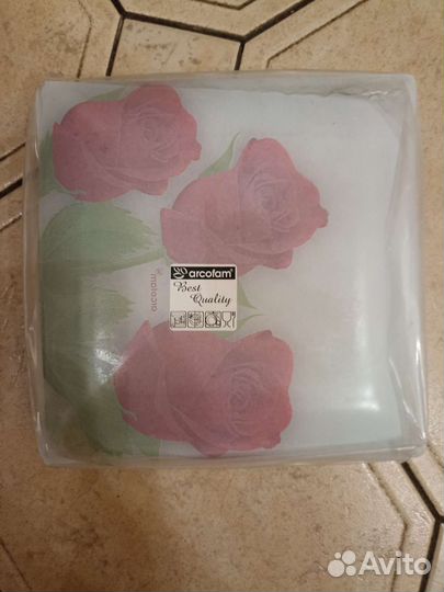 Набор тарелок новый arcofam