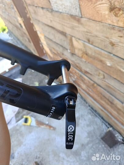 Вилка Suntour XCR 130мм Boost 34мм 27.5