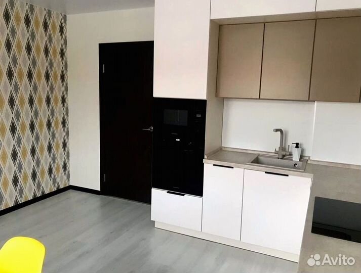 Кухня угловая на заказ.мдф фасады