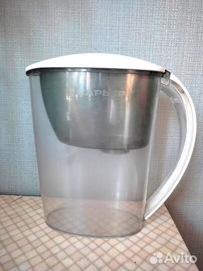 Фильтр кувшин для воды барьер