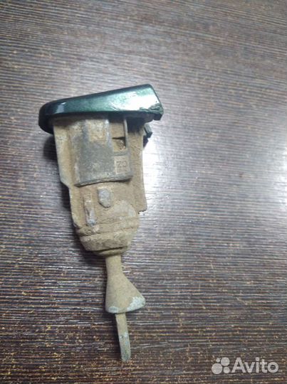 Ячейка замка, замок зажигания