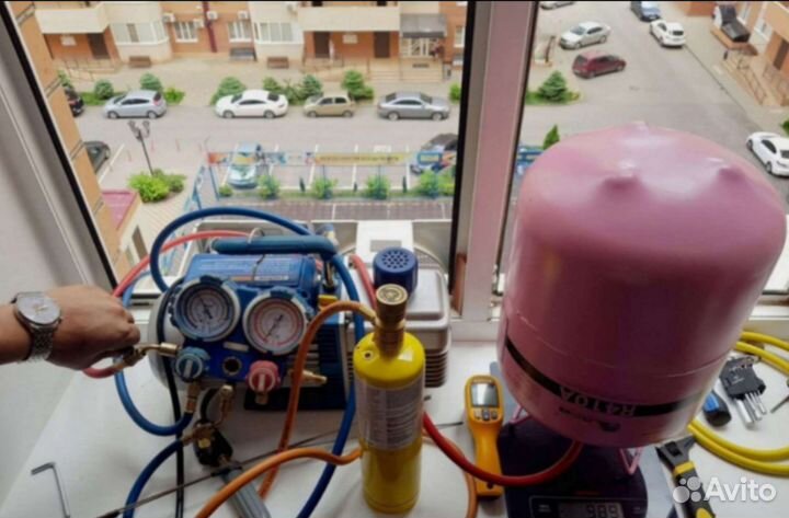 Ремонт холодильников Ремонт стиральных машин